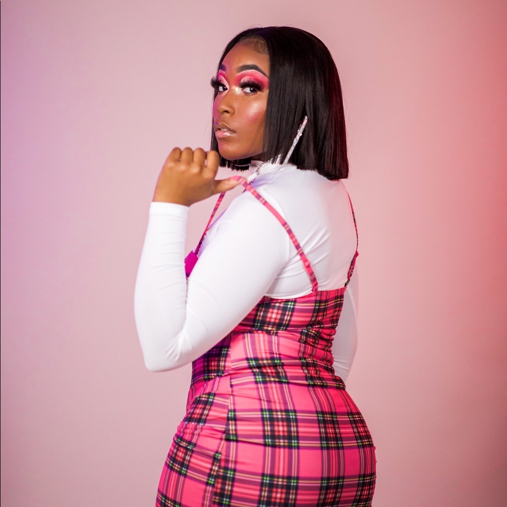 Meet your Posher, Aryana
